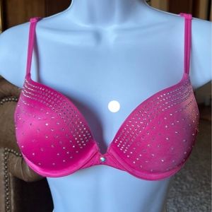 Very Sexy Push-up with Rhinestones